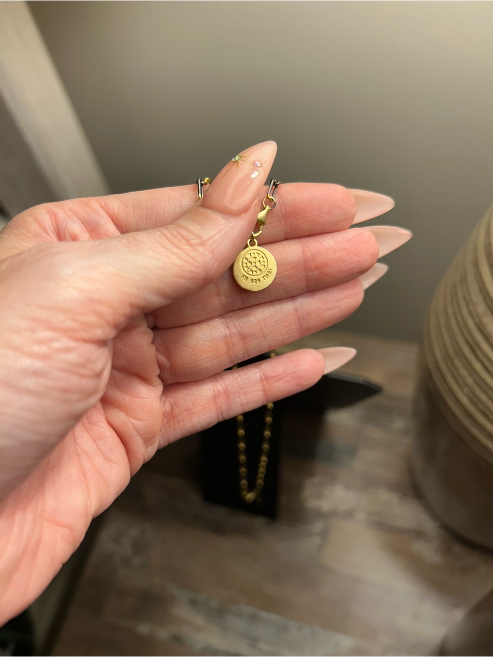 Frieda Rothman Elegant Gold & BlackLink Chain 18” Necklace - Picture 3 of 5